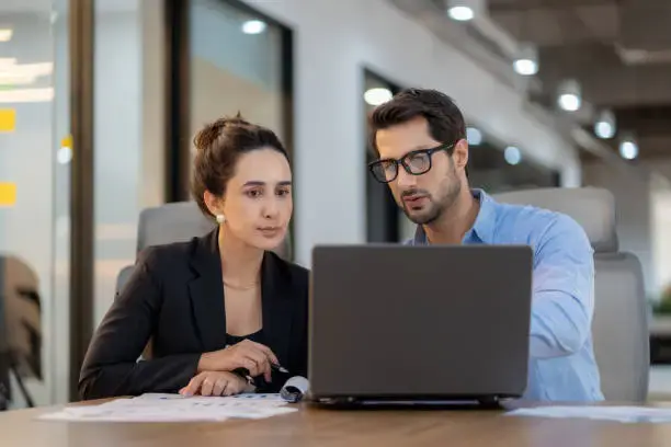 Who is a Wealth Manager and Why Everyone Needs One | Kubera Wealth